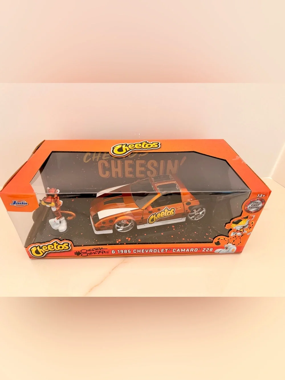 New 2026 JADA 1:24 CHEETOS Chester Cheetah & 1985 Chevrolet Camaro Z28 Die Cast